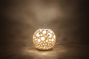 Sfyria Petite - Lámpara de Porcelana Artesanal